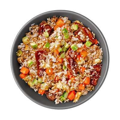 Тяхан с говядиной и овощами в MYBOX по цене 475 ₽