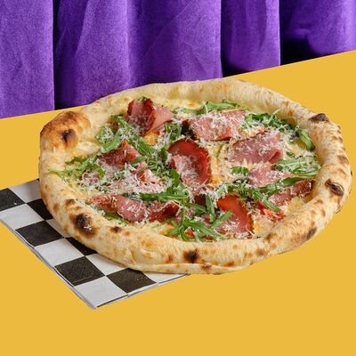 Пицца с говядиной в Cheesemania по цене 810 ₽