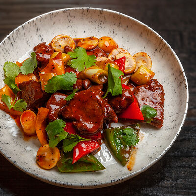 Говядина с черным перцем в Double Duck по цене 1950 ₽