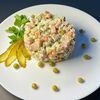 Оливье с ветчиной в Кулинария на Тухачевском по цене 350