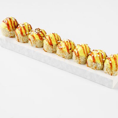 Запеченный ролл с курицей терияки в Филадельфия по цене 659 ₽