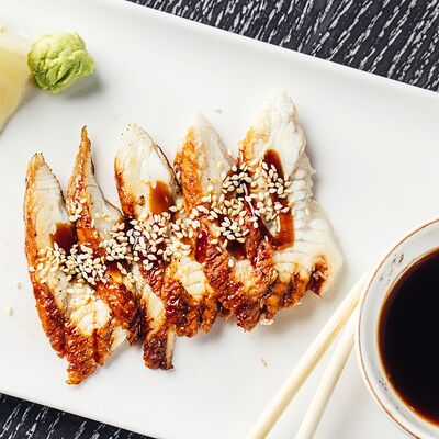 Сашими копченый угорь в Only Wine по цене 790 ₽