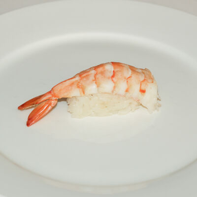 Суши с креветкой в Гиро-пицца по цене 110 ₽