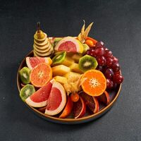 Фруктовая тарелка в Lafa Lounge