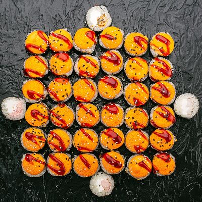 Сет Запеченный спайси в Чоза по цене 1490 ₽