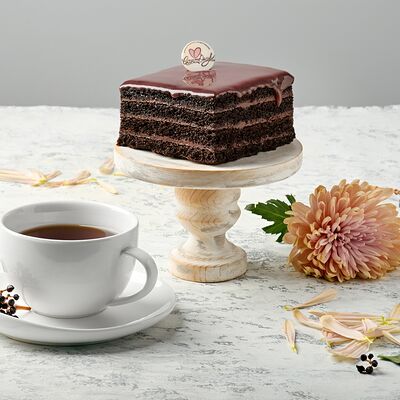 Торт Шоколад-Карамель-Малина в Кондитерская СантОноре по цене 648 ₽