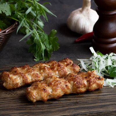 Люля-кебаб из курицы в Arts - food по цене 460 ₽