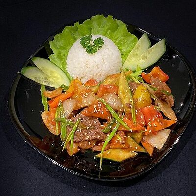 Мясо по-китайски в Статус по цене 560 ₽