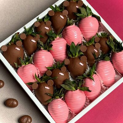 Клубника в шоколаде Sweet M в Mosfresa по цене 3290