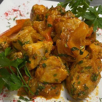 Чахохбили в Эребуни по цене 500 ₽