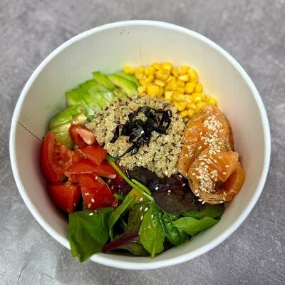 Боул с лососем в Бистро 24 на Шамиля по цене 564 ₽