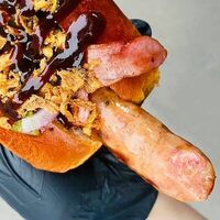 Хот-дог Texac в Holy Hotdoggers