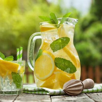 Домашние лимонады собственного приготовления в Oscar по цене 450 ₽