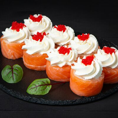 Филадельфия Люкс в Sushi n roll по цене 1796 ₽