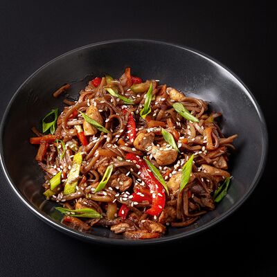 Лапша соба с морепродуктами в Твой выбор по цене 650 ₽