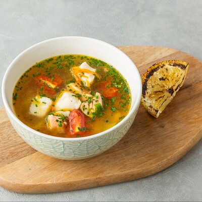 Уха из двух видов рыбы в МОСТ бистро по цене 720 ₽