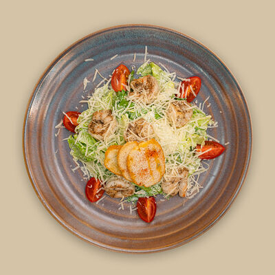 Цезарь с креветками в Любим сытно по цене 1030 ₽