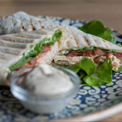 Тортилья с курицей в Мука по цене 450 ₽