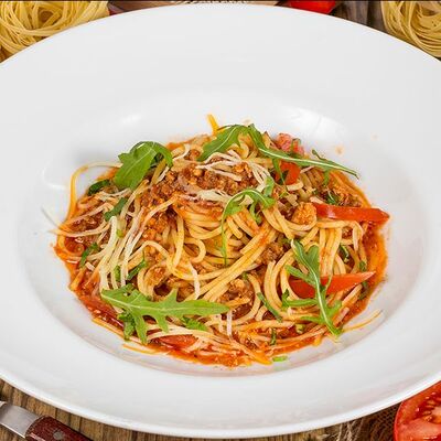 Спагетти Болоньезе в Луиджи & Тосё по цене 279