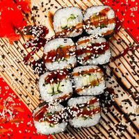 Ролл с огурцом в Kitaevsushi