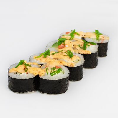 Ролл Филадельфия с копченым лососем в Champion Sushi по цене 483 ₽