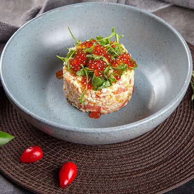 Салат с форелью и булгуром в Старый Ереван по цене 1145 ₽