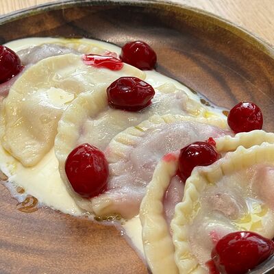 Вареники с вишней в Филин-термы по цене 360 ₽