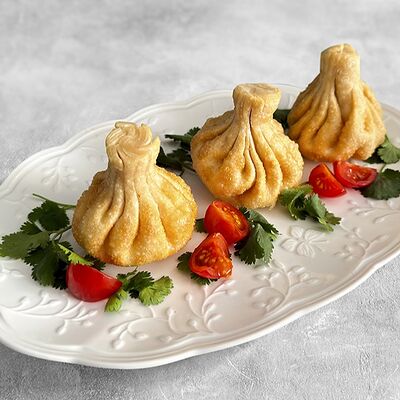 Жареные хинкали с сыром в MaMa Mia по цене 241 ₽