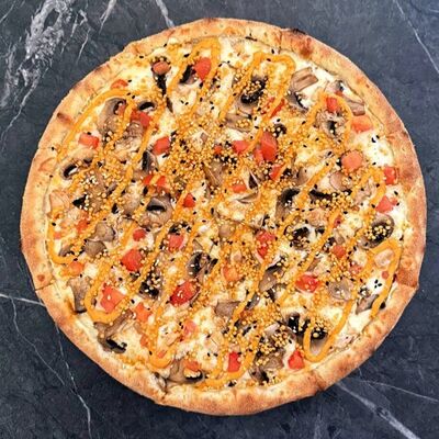 Пицца Том Ям с курочкой в Кубик по цене 869 ₽