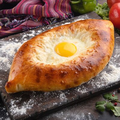 Хачапури по-аджарски в Шашлык юга Краснодар по цене 510 ₽