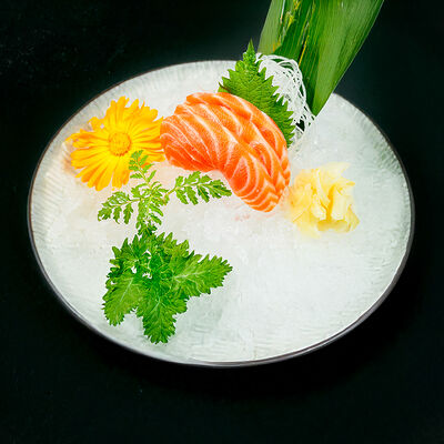 Сашими из лосося в Mr. Lee по цене 1300 ₽