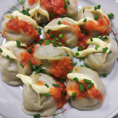 Манты на пару из курицы и говядины в Зелёный чебурек по цене 379 ₽