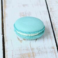 Макарун Блю Кюрасао в Пекарня Мишеля