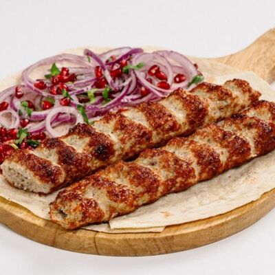 Люля-кебаб из курицы в Жили-были по цене 550 ₽