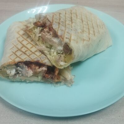 Шаурма со свининой в Самовар по цене 380 ₽