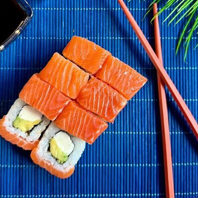 Филадельфия с авокадо в Уфтанма по цене 499 ₽