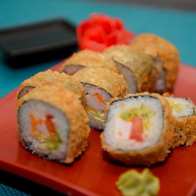 Цезарь темпура в Sushi LeGo по цене 449 ₽