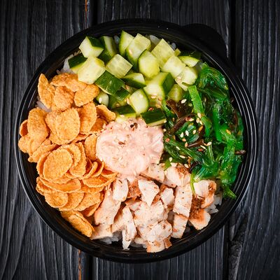 Поке с курицей в Crystal Sushi & Rolls по цене 2690 ₸