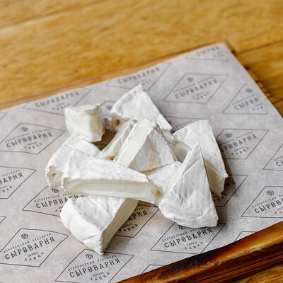 Камамбер в Сыроварня по цене 585 ₽
