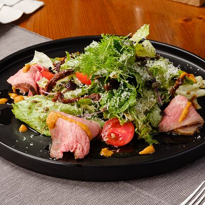 Инсалата кон Карне в Casa Mia по цене 675 ₽