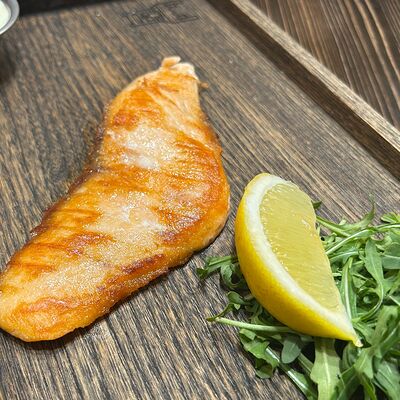 Стейк из семги в Бардак Бар по цене 840 ₽