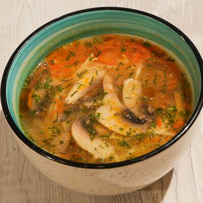 Домашняя лапша с грибами в Троя по цене 350 ₽