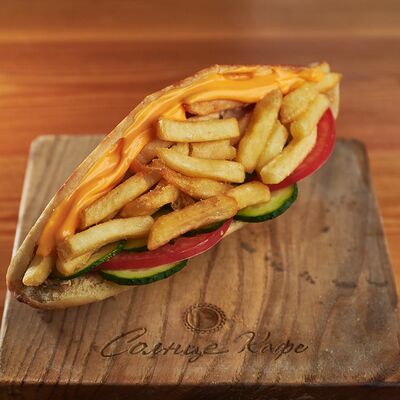 Гиро в булочке Чиз в Кафе Солнце по цене 530 ₽