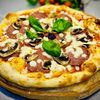 С ветчиной и грибами в Greenpizza по цене 980