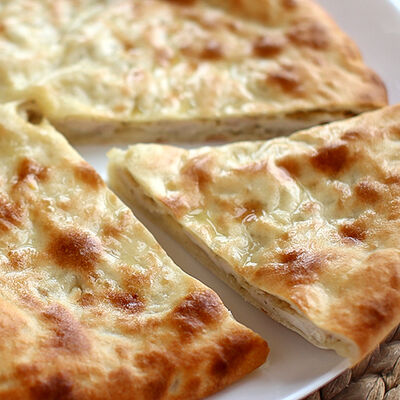 Пирог осетинский с курицей в Вот Такие Пироги по цене 890 ₽