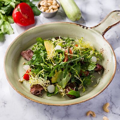 Стейк Мачете с зеленым салатом в Дюшес по цене 1640