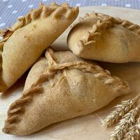 Треугольник с говядиной в Bakery