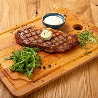 Стейк Стриплойн в Steak House