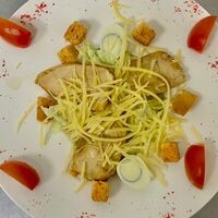 Салат Цезарь с курицей в Ширван