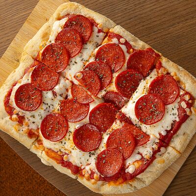 Римская пицца Пеперонив Centrale bistro по цене 1290 ₽